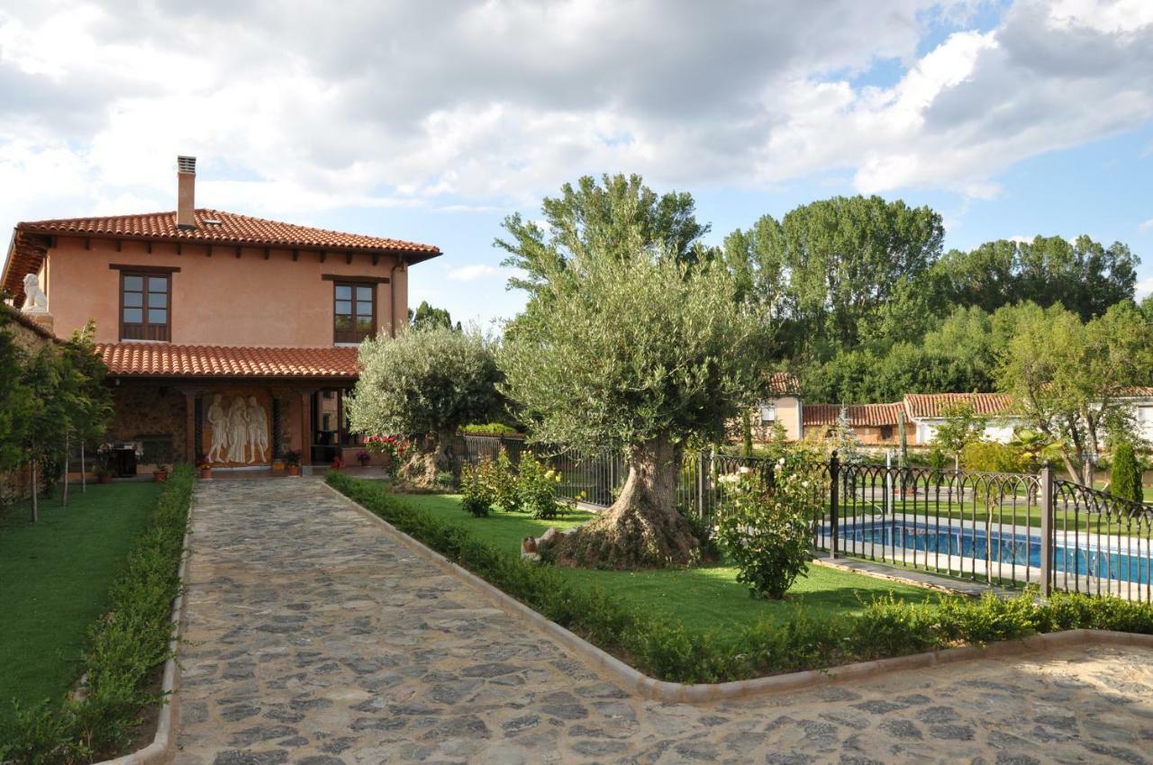 Palacio Del Conde De Rebolledo Villaviciosa de la Ribera Exteriör bild